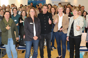 Freuten sich über das große Interesse (vorne von  rechts): Andrea Siemen, Ursula Schulz, Dr. Heinz-Werner Bader und Barbara Dengler (Foto: LHB - Anita Sajer)