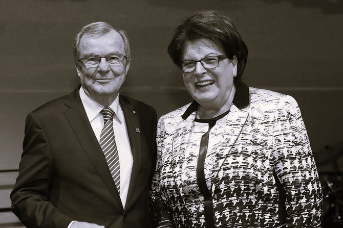 Auf dem Bild zu sehen sind Josef Deimer und Barbara Stamm im Jahr 2021.
