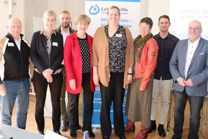GF-Tagung 2024 (von links nach rechts): Michael Hauke, Ursula Schulz, Stephan Mitesser, Andrea Siemen, Sabine Klotz, Barbara Dengler, Simon Britz, Dr. Jürgen Auer (Foto: LHB - Anita Sajer)