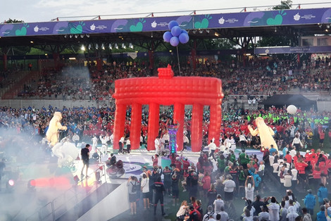 Jubel und Freude bei der Eröffnung der Nationalen Spiele 2022 von Special Olympcis in Berlin (Foto: LHB - Dr. Jürgen Auer)