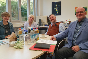 Freuten sich über den Austausch (von links): Andrea Siemen, Carolina Trautner, Holger Kiesel und Dr. Jürgen Auer (Foto: StMAS - LHB)